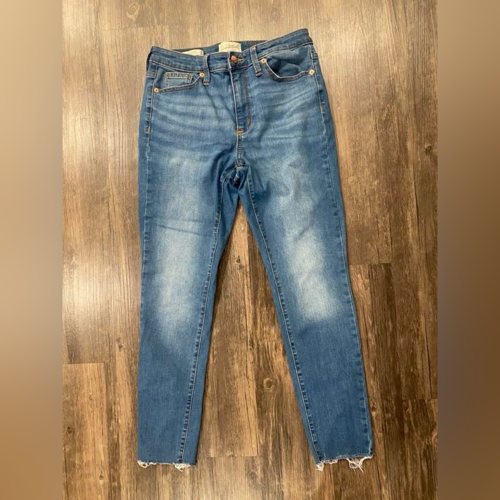 Universal Thread High Rise Skinny Jeans Size 6/28 S